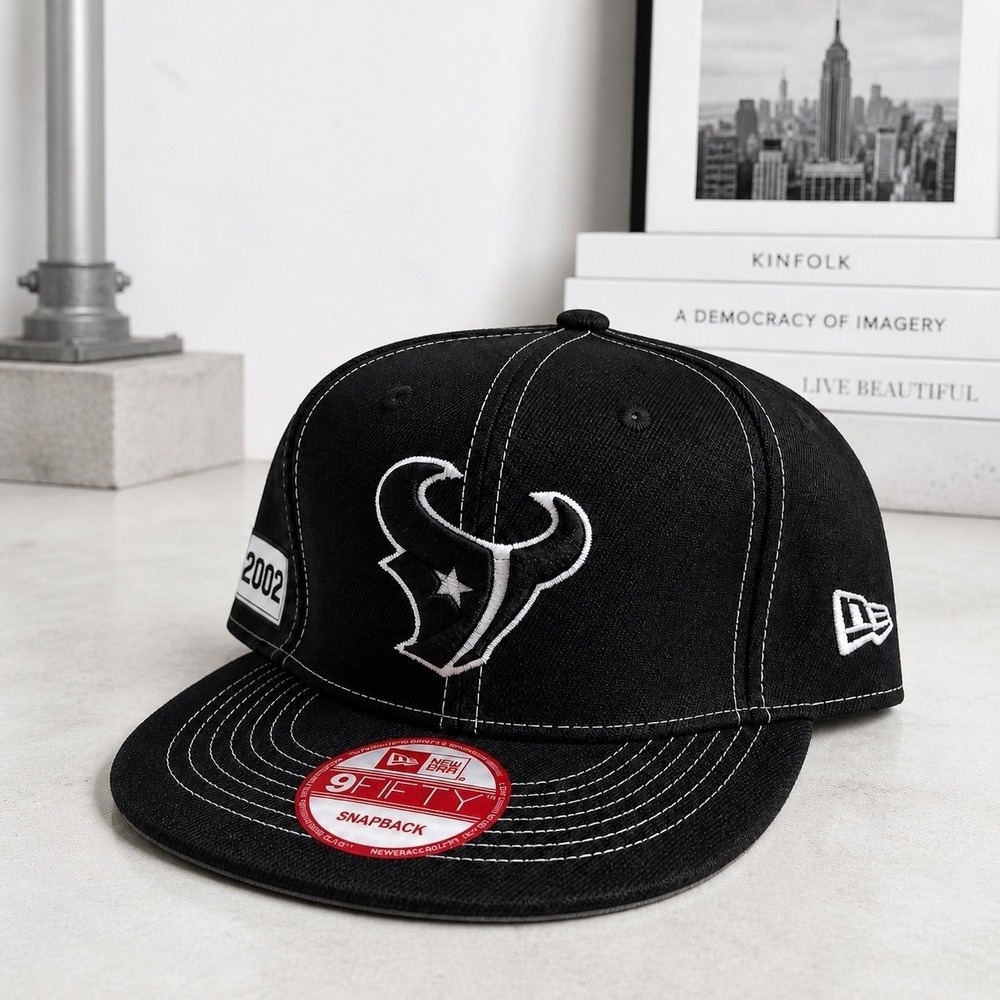 Newโ Era Houston Texans 9FIFTY Snapback Hat Black White NFL 2002 Logo Cap
